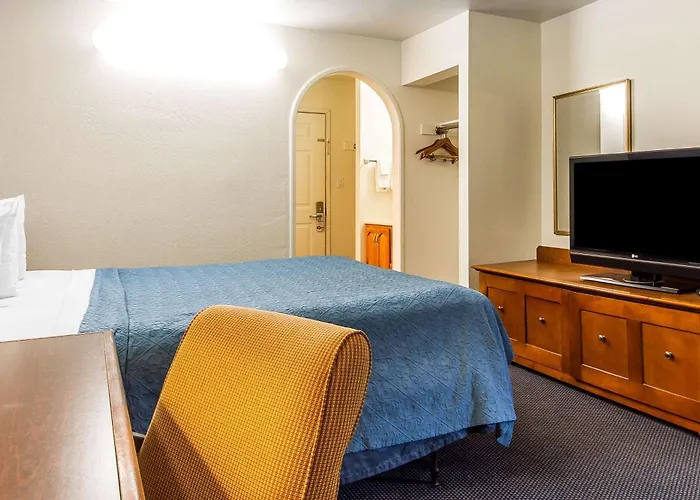 Rodeway Inn