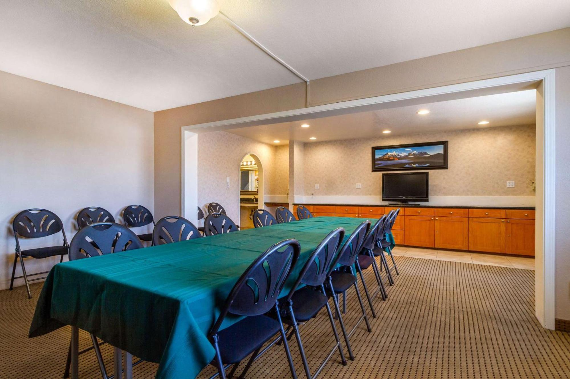 Inn Rodeway Auburn
