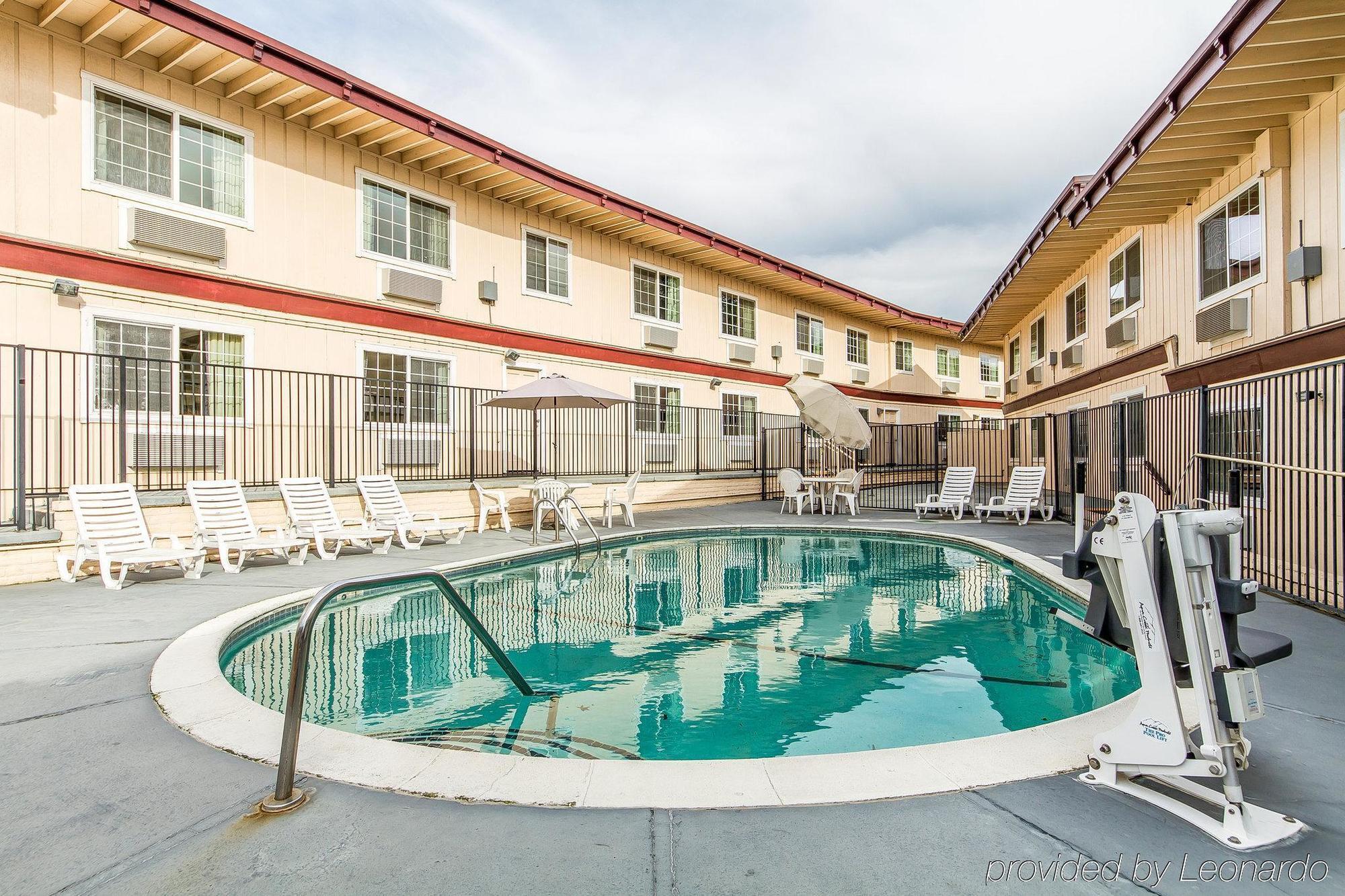 Rodeway Inn
