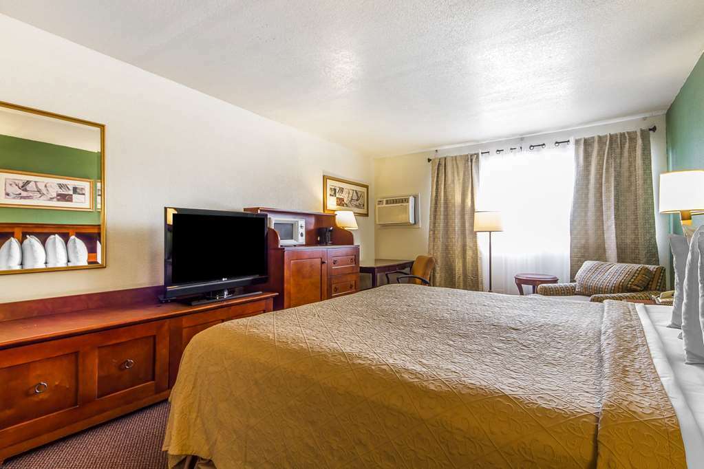 Rodeway Inn Auburn